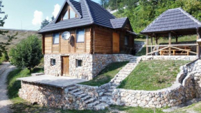 Wooden house Nada (Drvena kuća Nada)